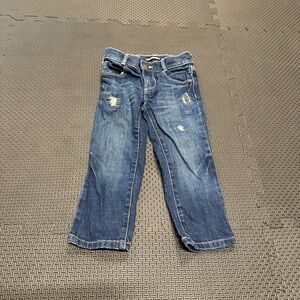 3/24$ Tommy Hilfiger Toddler Distressed Blue Jeans with Stitching size 2T